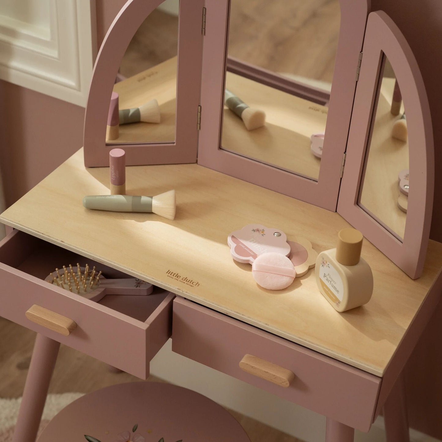 Roleplay Dressing Table Large