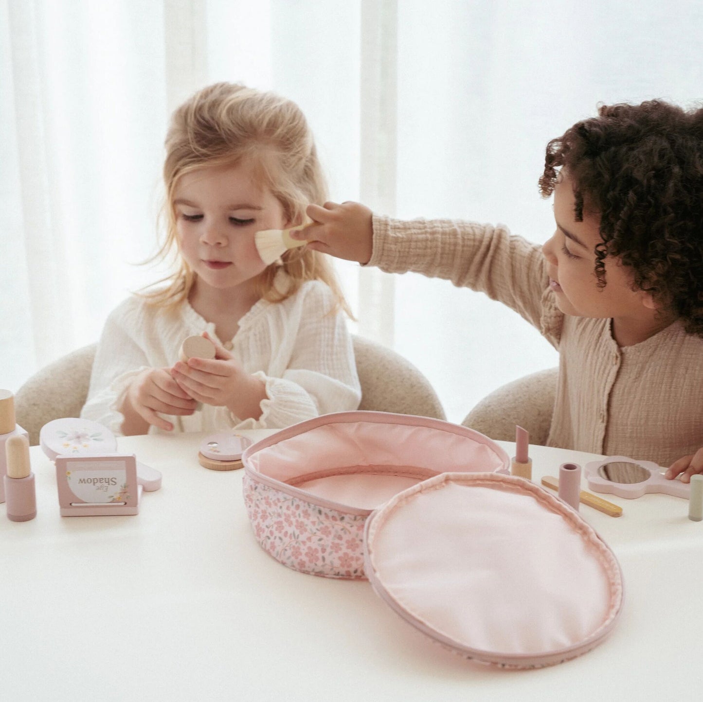 Roleplay Beauty Case