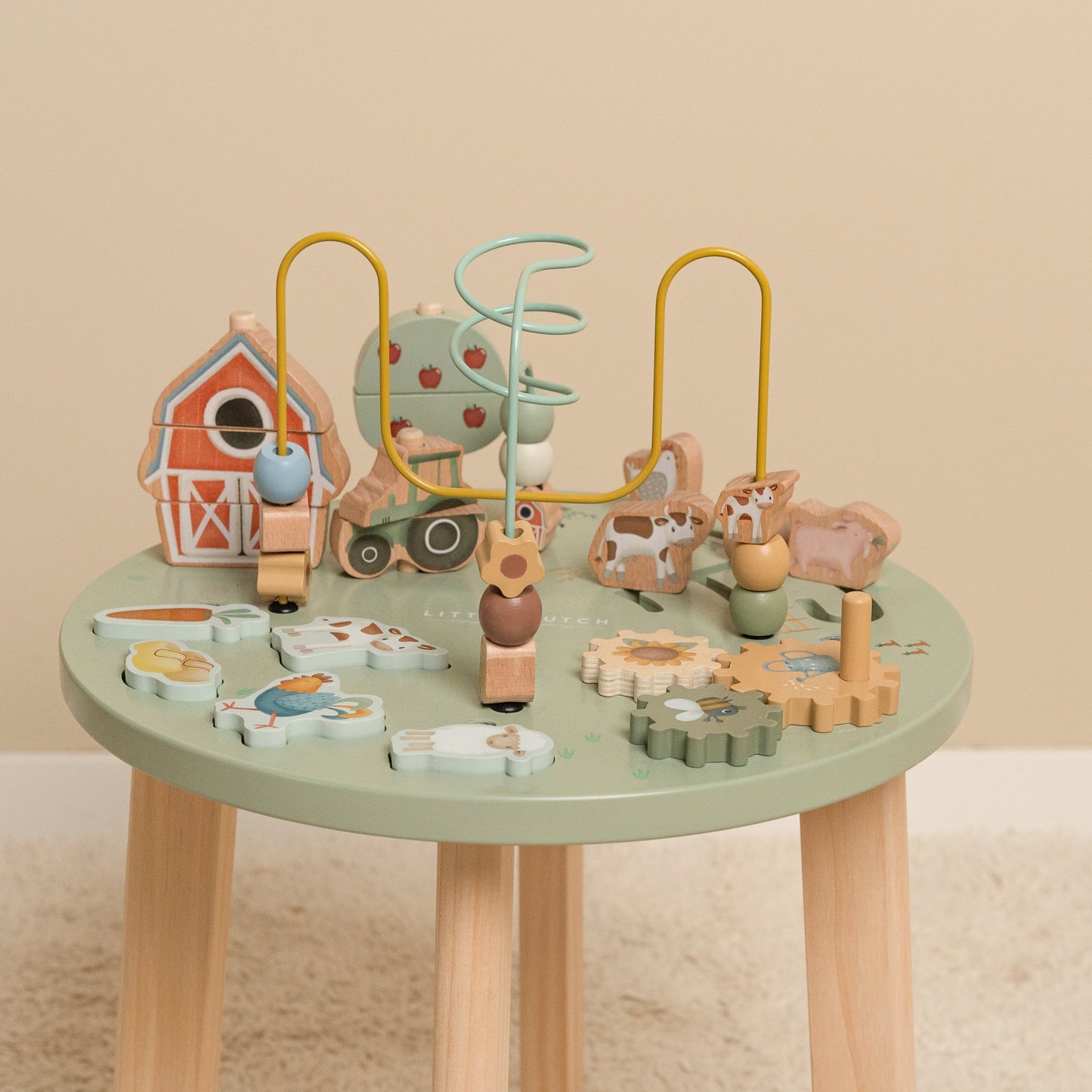 Little Farm Activity Table