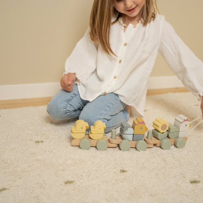 Little Farm Stacking Train Chicken