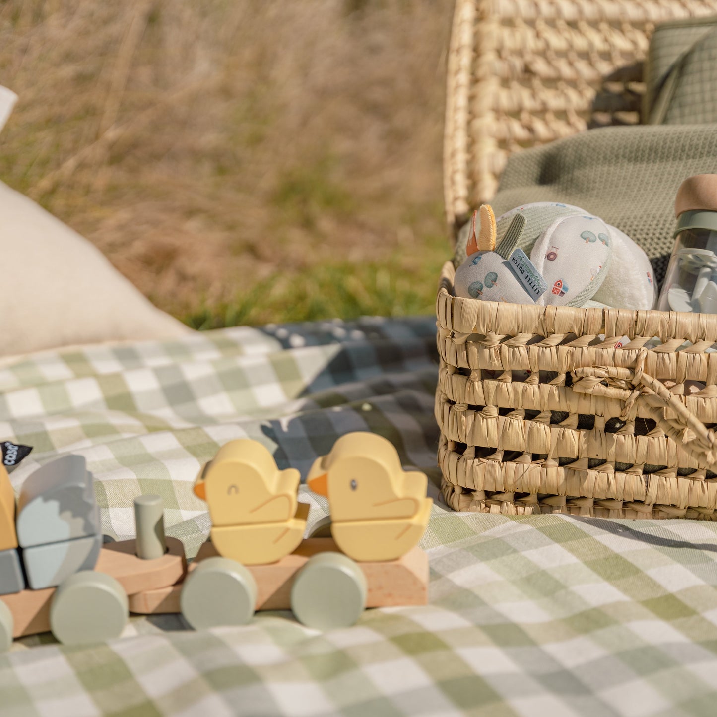 Little Dutch Little Farm Wooden Stacking Train Chicken Baby Toy