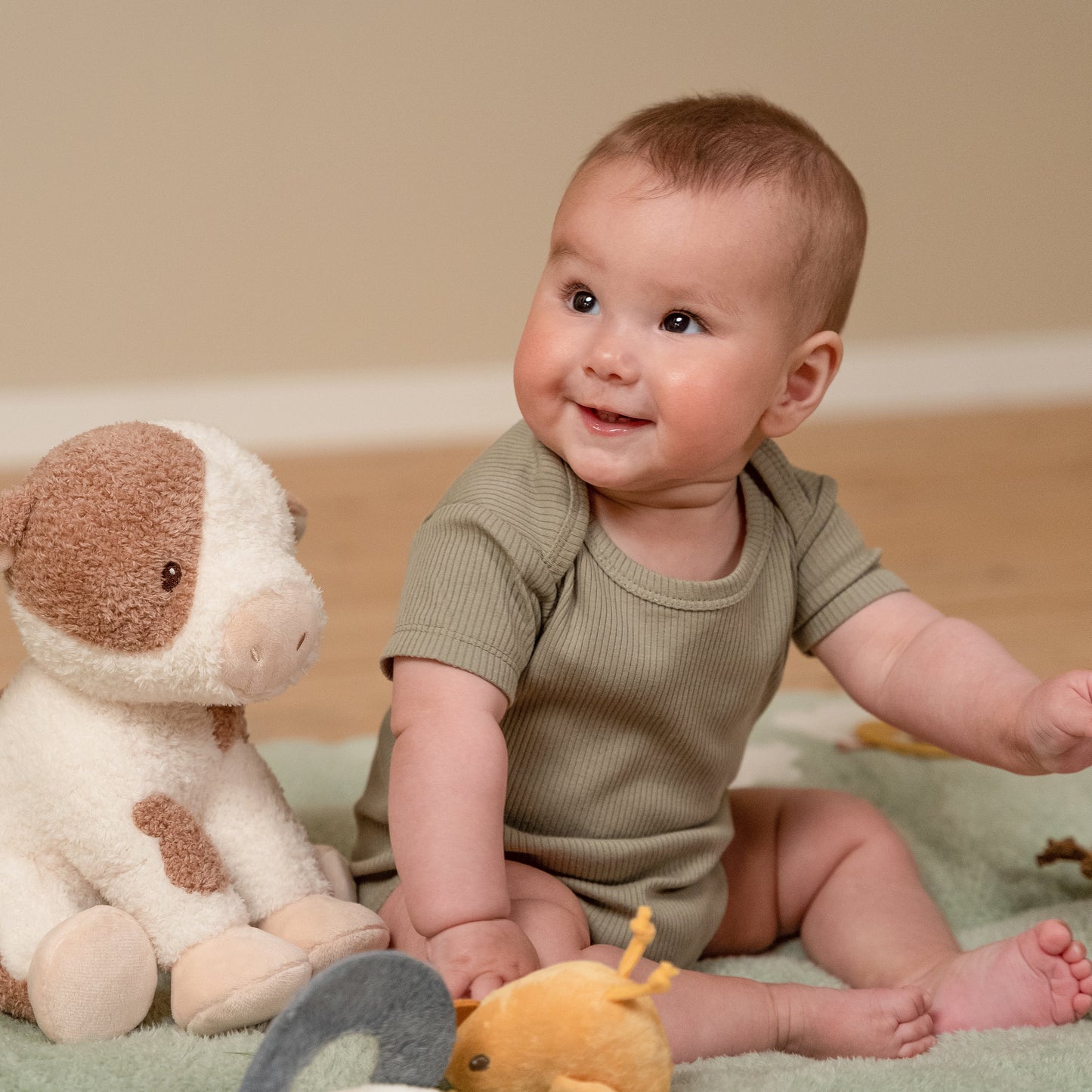 Little Dutch Little Farm Soft Plush Cuddle Cow 25cm