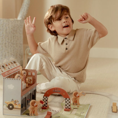 Play Case Race Track